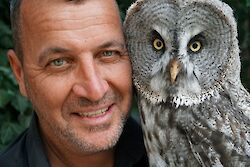 „Wie man baut, so wohnt man“ Dr. Florian Gamper ist Initiator und Herausgeber des Baufuchs & Baufuchsonline, der Südtiroler Wohn-Bau und Energieberatung.