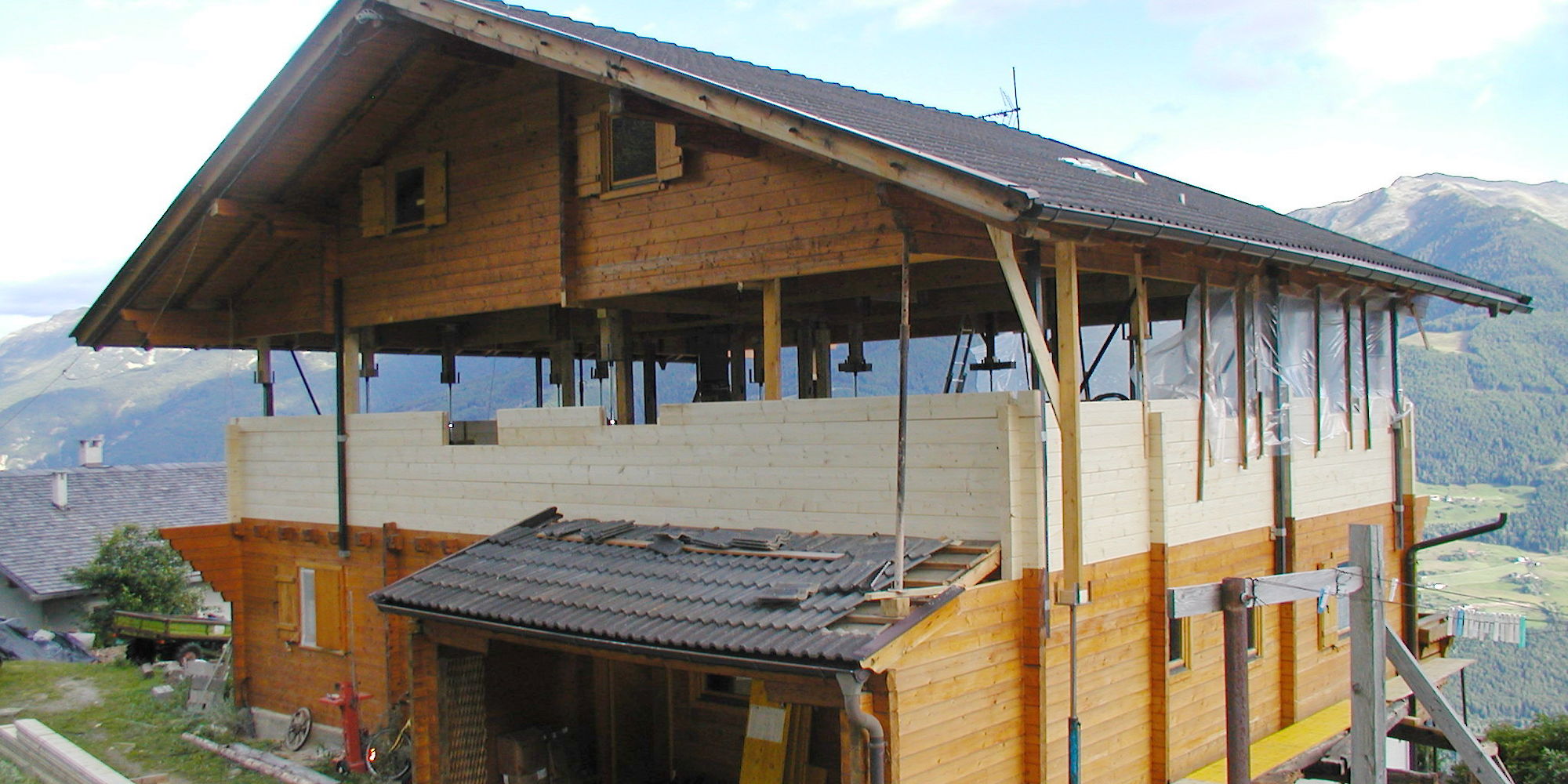 Dachanhebung Neuer Wohnraum Unterm Dach Bauen Sudtirol